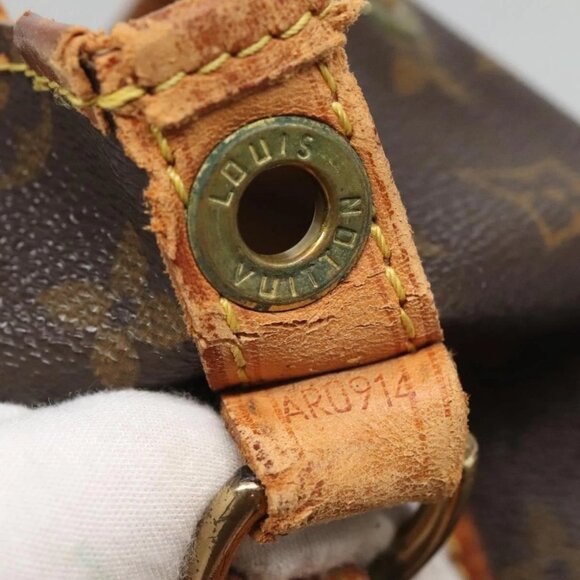 LOUIS VUITTON Monogram Noe Shoulder Bag M42224 LV Auth 126038 - Picture 10 of 16